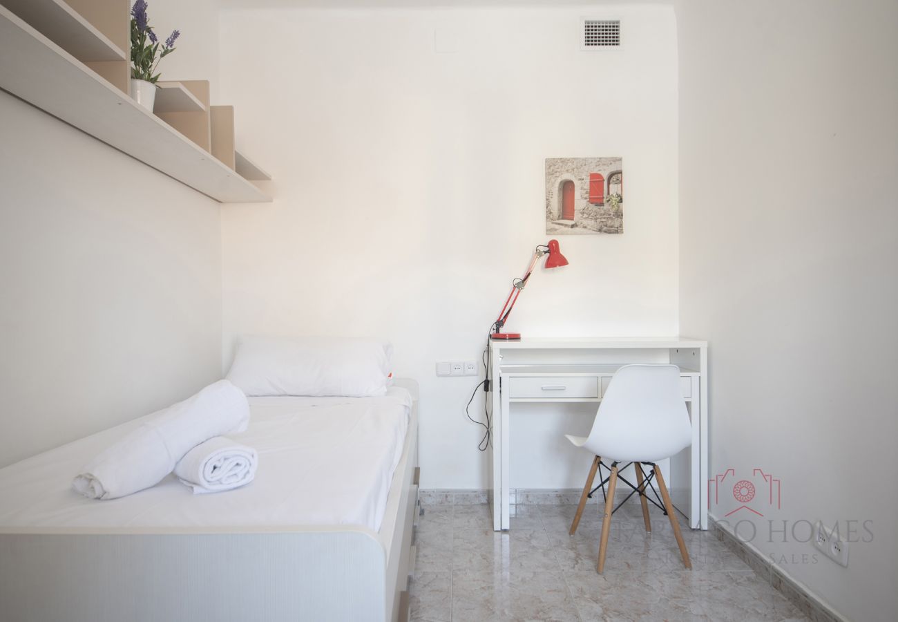 Apartamento en Tarragona - TH134 Apartamento en el Centro con Aire Acondicionado y WIFI