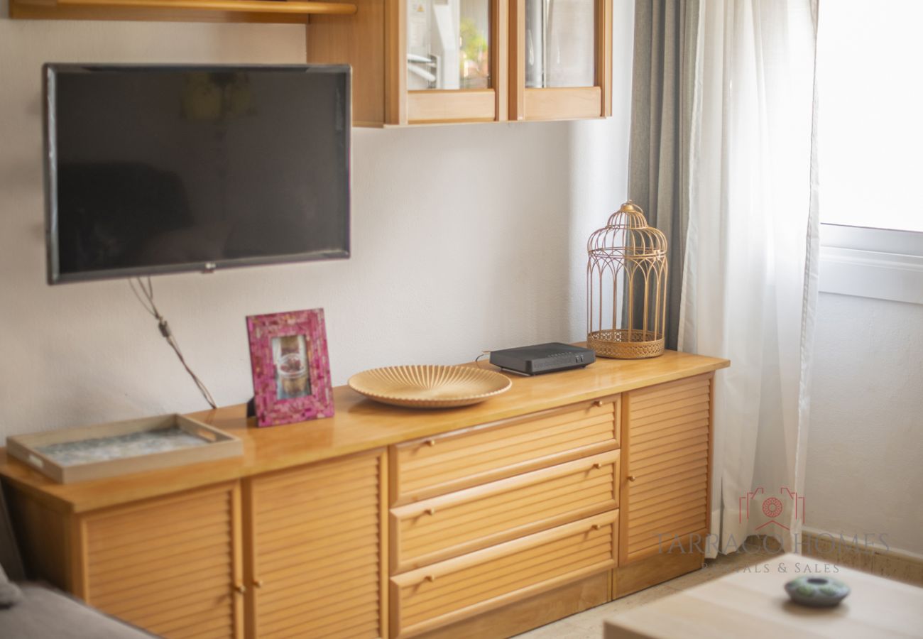 Apartamento en Torredembarra - TH102 Alojamiento Vacacional en la Playa – Costa Dorada, 3 Habitaciones