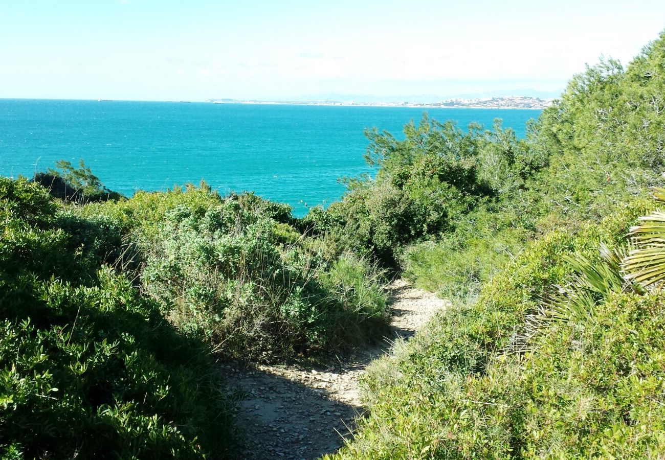 Casa adosada en Tarragona - TH40 Gran Casa con Jardín Privado y Terraza con Barbacoa en Tamarit