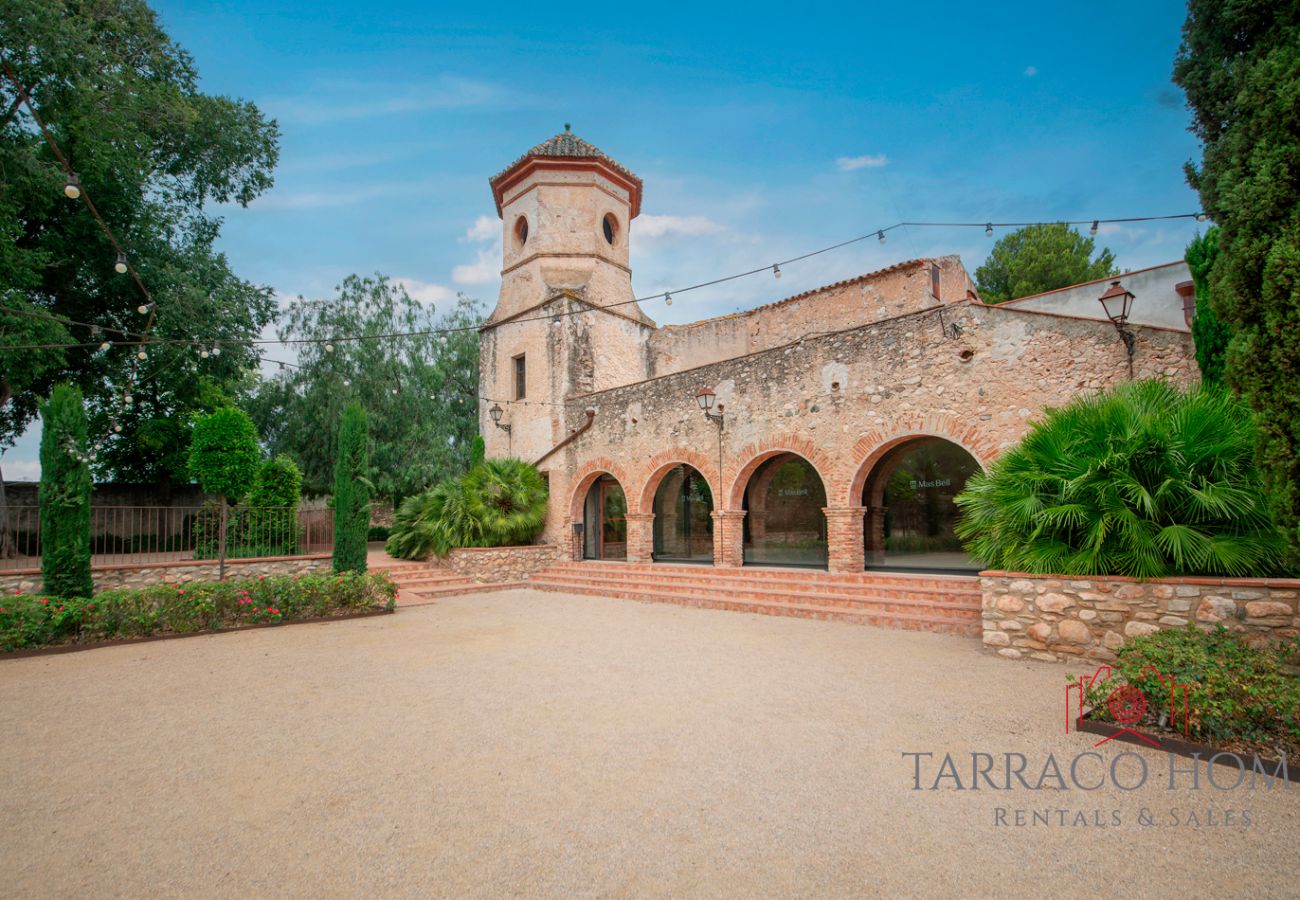 Villa en Valls - TH101 Masia Deluxe Mas Bell con Piscina y Gran Jardin