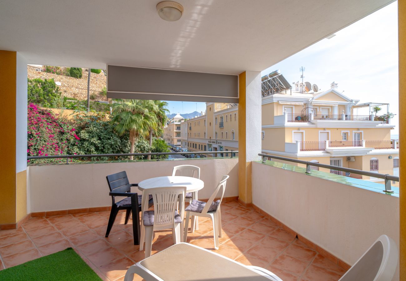 Apartment in Nerja - Apartment on Burriana Beach Nerja with WiFi and Air Conditioning