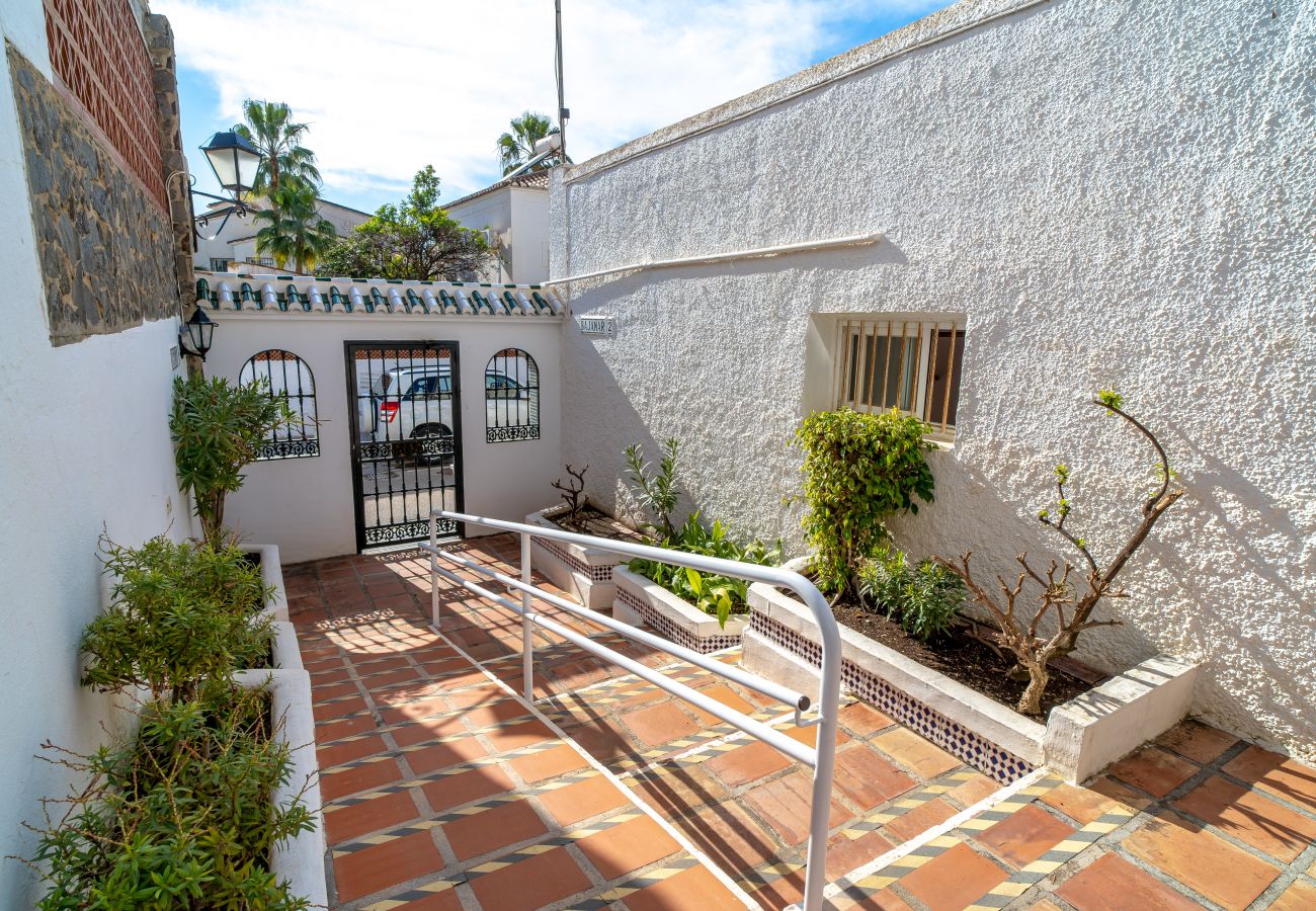 House in Nerja - 3 bedroom house in Urb Bajamar Nerja