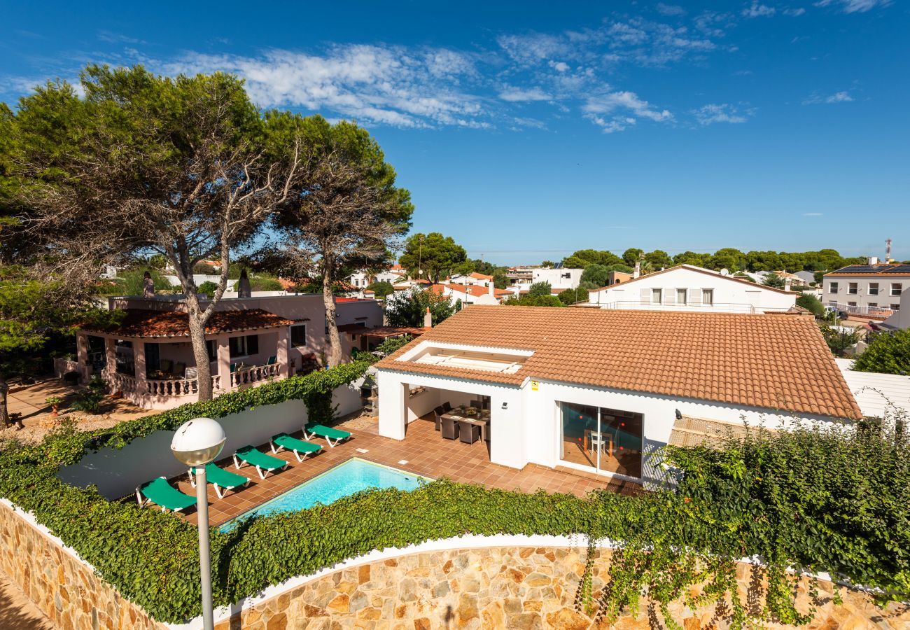 Villa in Cala´n Bosch - VILLA RAQUEL 