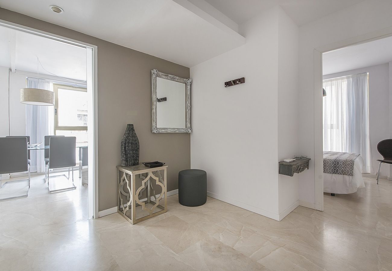 Apartment in Tarragona - TH12-Modern Apartment with Air Conditioning in the Center of Tarragona