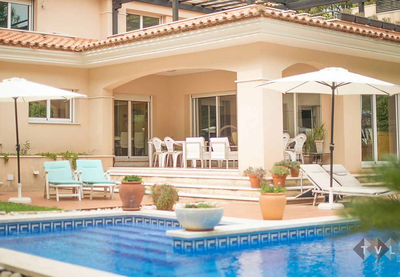 Villa in Salou - TH21 Beautiful villa rental in Salou 250m from the beach