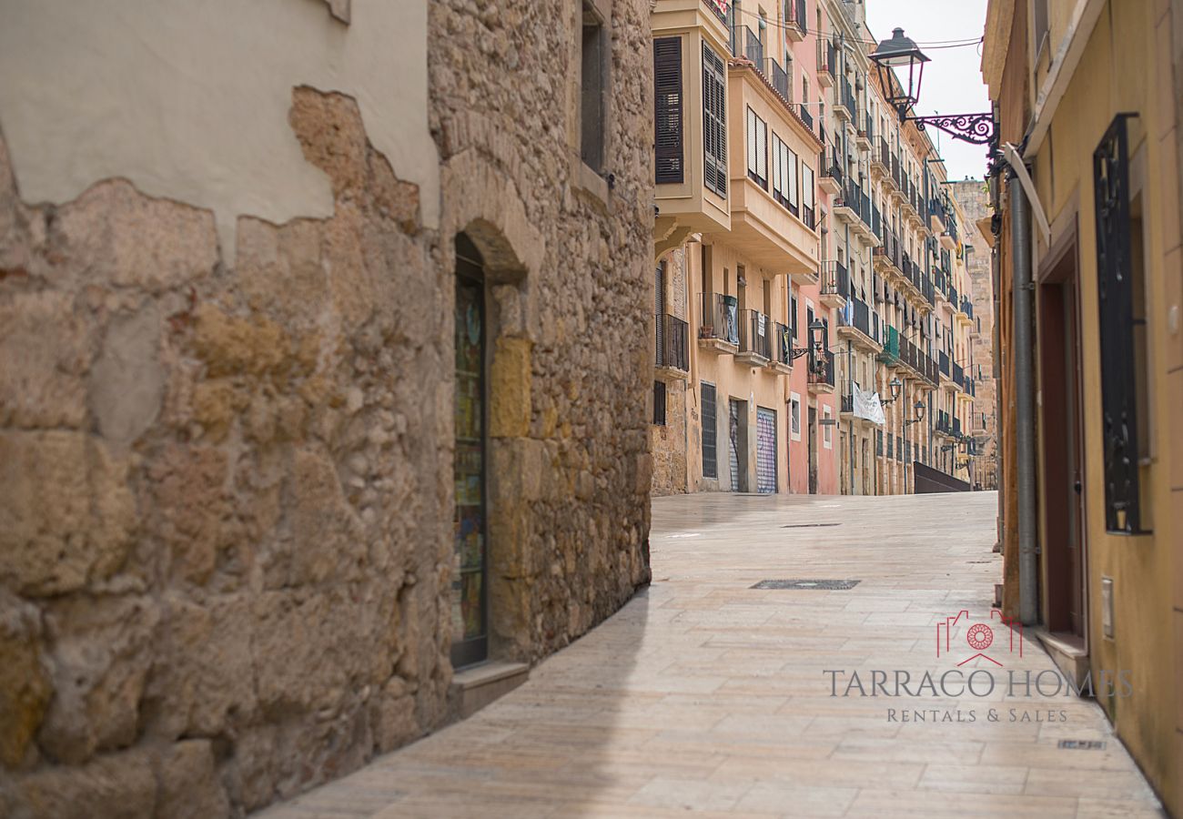 Apartment in Tarragona - TH16 Apartment Arc de Sant Llorens