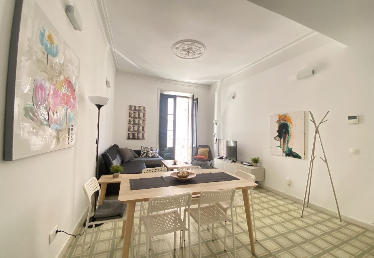 Apartment in Tarragona - TH95 Great Apartment in the center of Tarragona with Air Conditioning