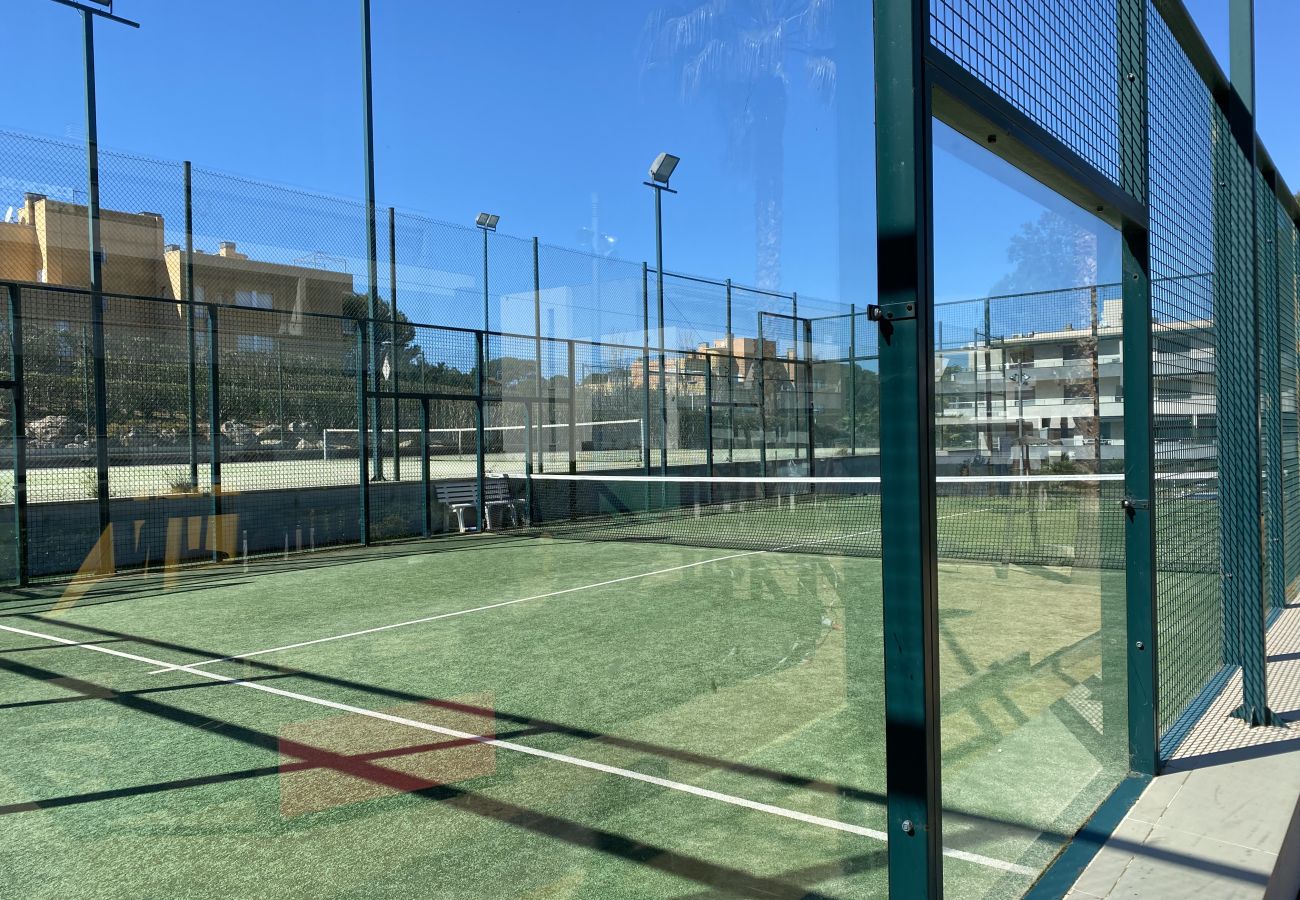 Apartment in Salou - TH26 Apartment in Salou with Pool, Padel, and Tennis Court