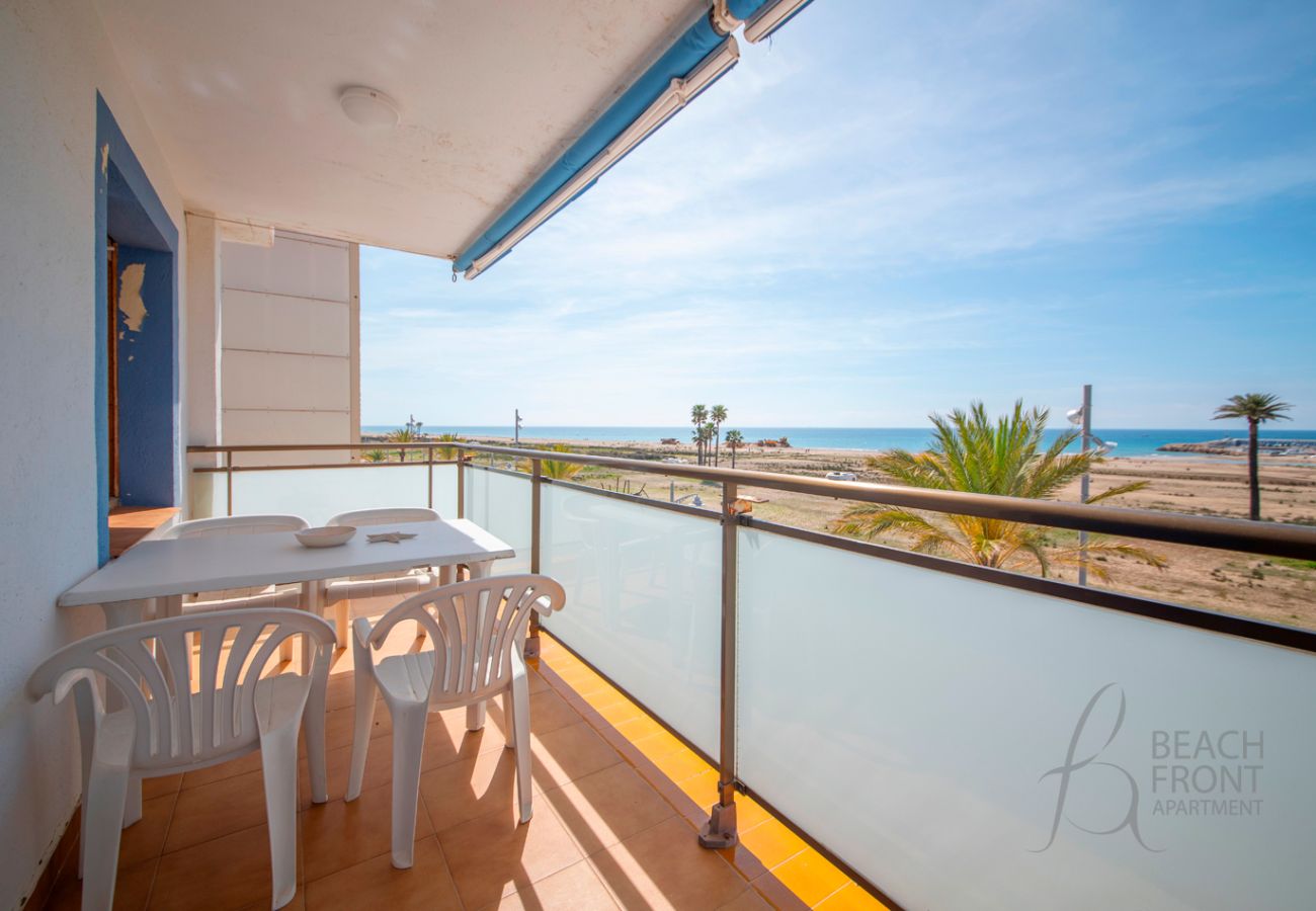 Apartment in Coma-Ruga - R155 Modern Apartment with sea view and Terrace in Coma-ruga