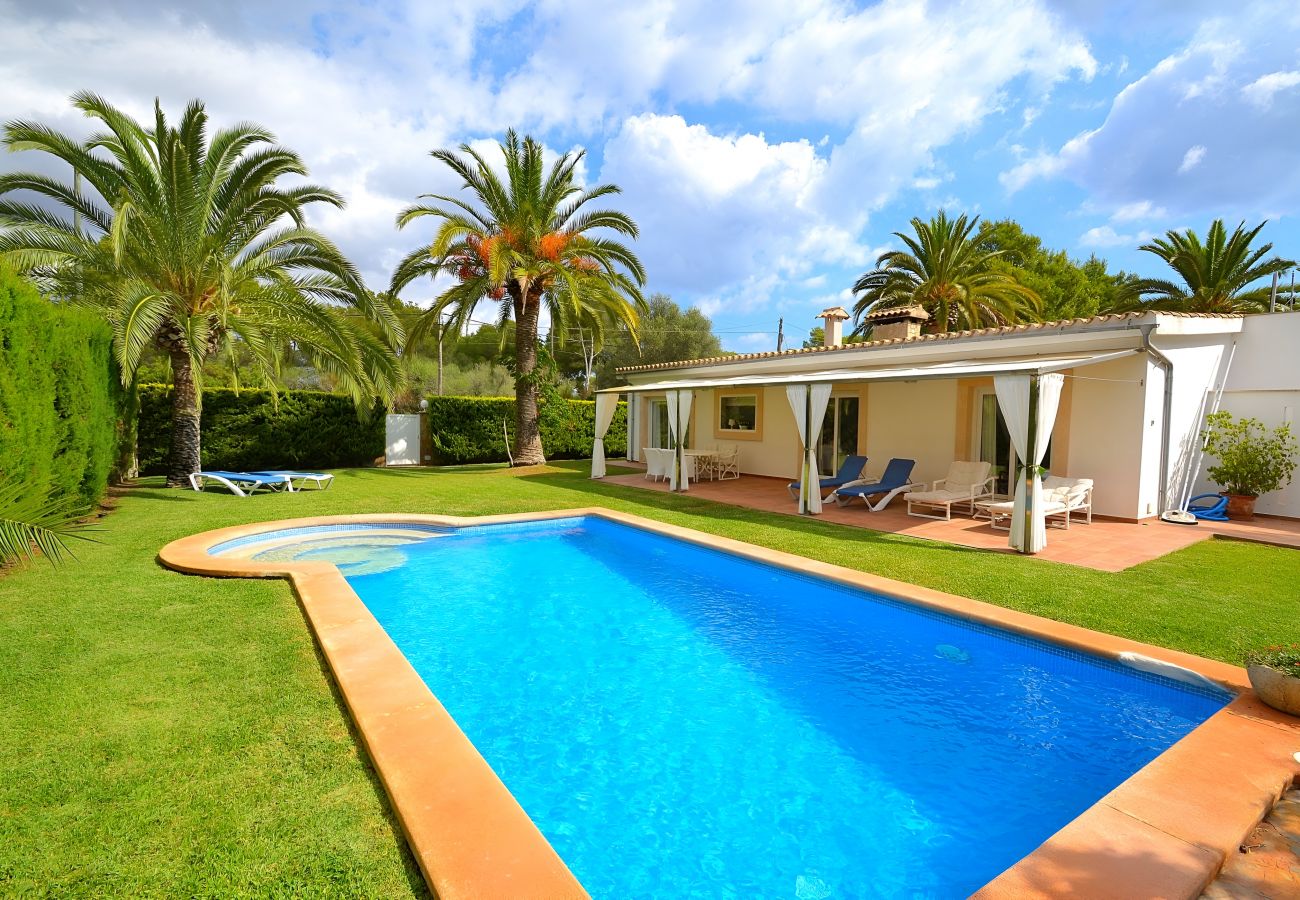 Finca avec grande piscine et jardin. Can Pep 190