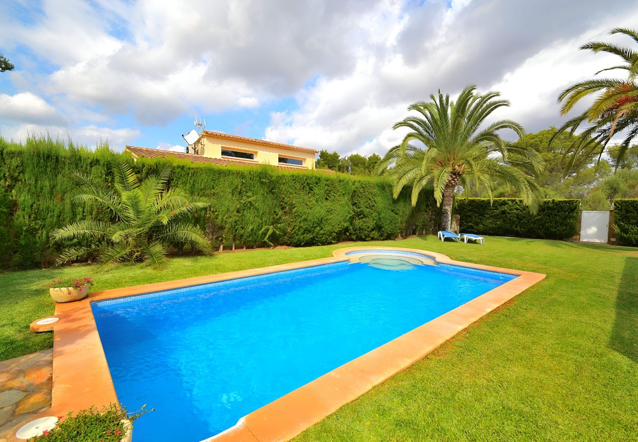 Domaine à Cala Murada - Can Pep 190 villa fantastique avec piscine, terrasse, jardin et air conditionné