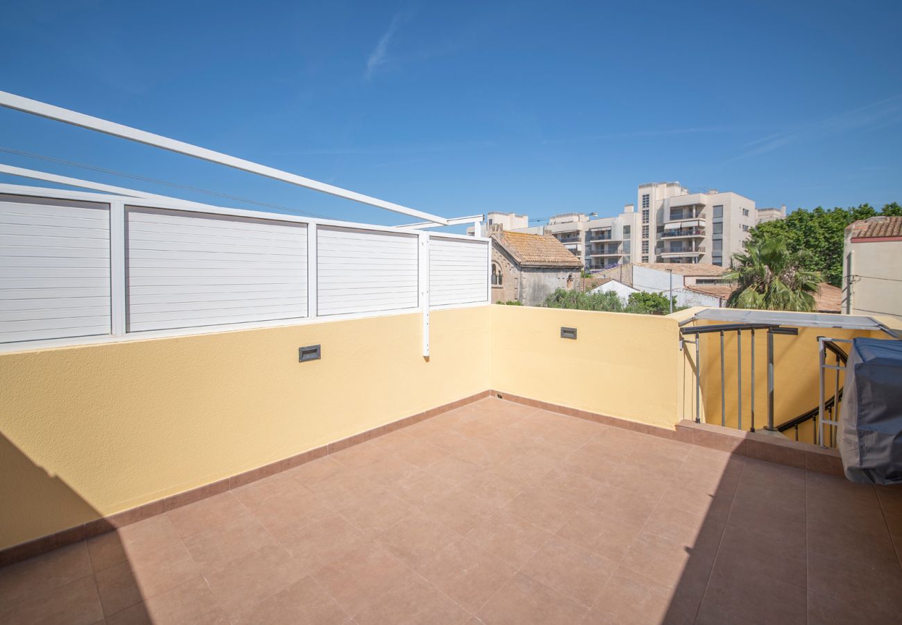 Appartement à Calafell - R129 Appartement avec piscine près de la plage