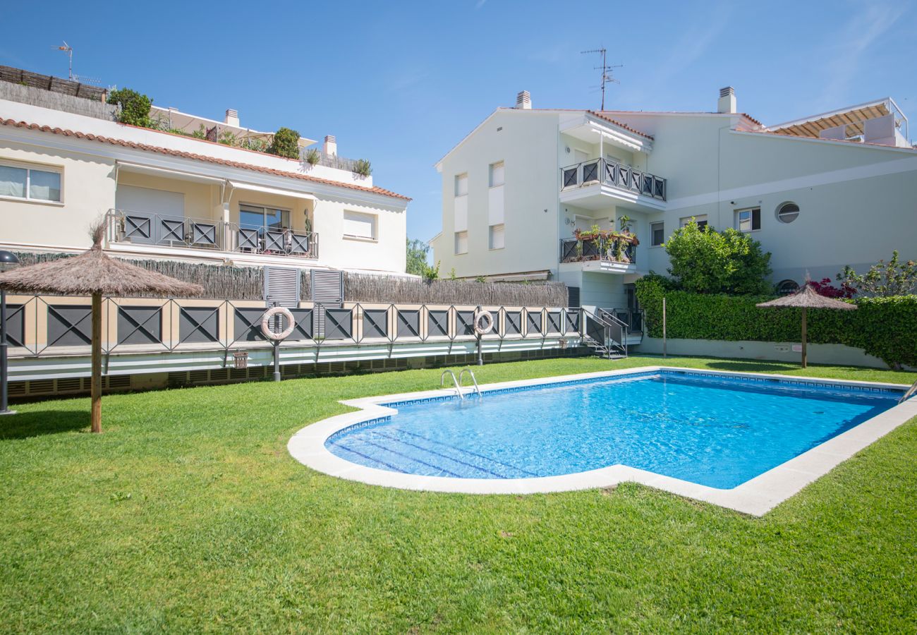 Appartement à Calafell - R129 Appartement avec piscine près de la plage