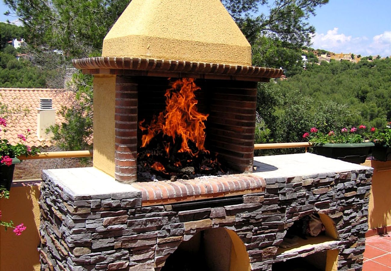 Maison mitoyenne à Tarragone - TH40 Grande Maison avec Jardin Privatif et Terrasse avec Barbecue à Tamarit