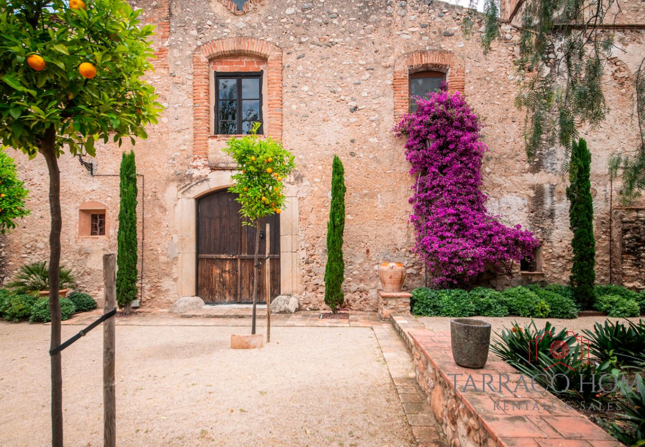 Villa à Valls - TH101 Masia Deluxe Mas Bell avec piscine et grand jardin