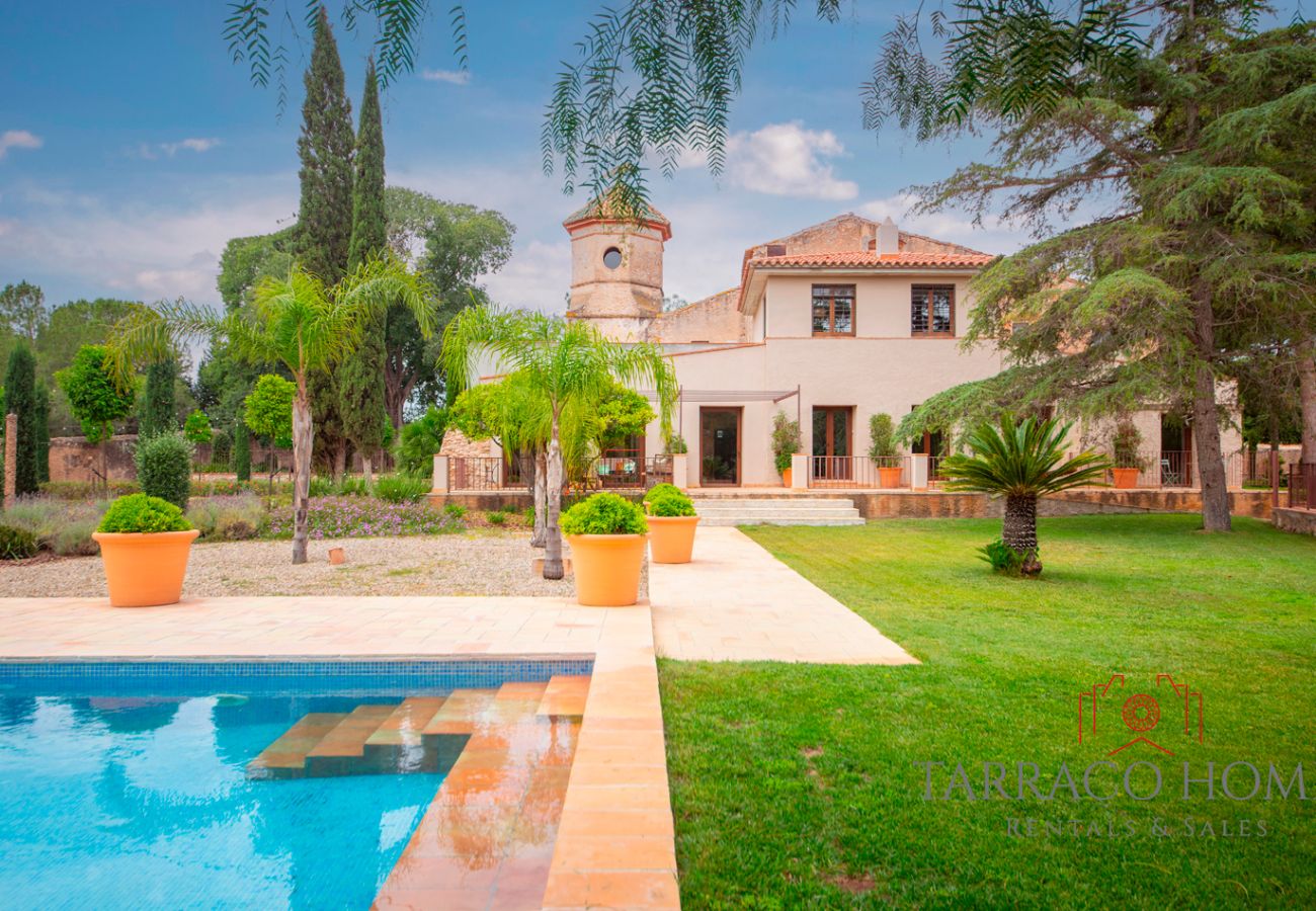 Villa à Valls - TH101 Masia Deluxe Mas Bell avec piscine et grand jardin