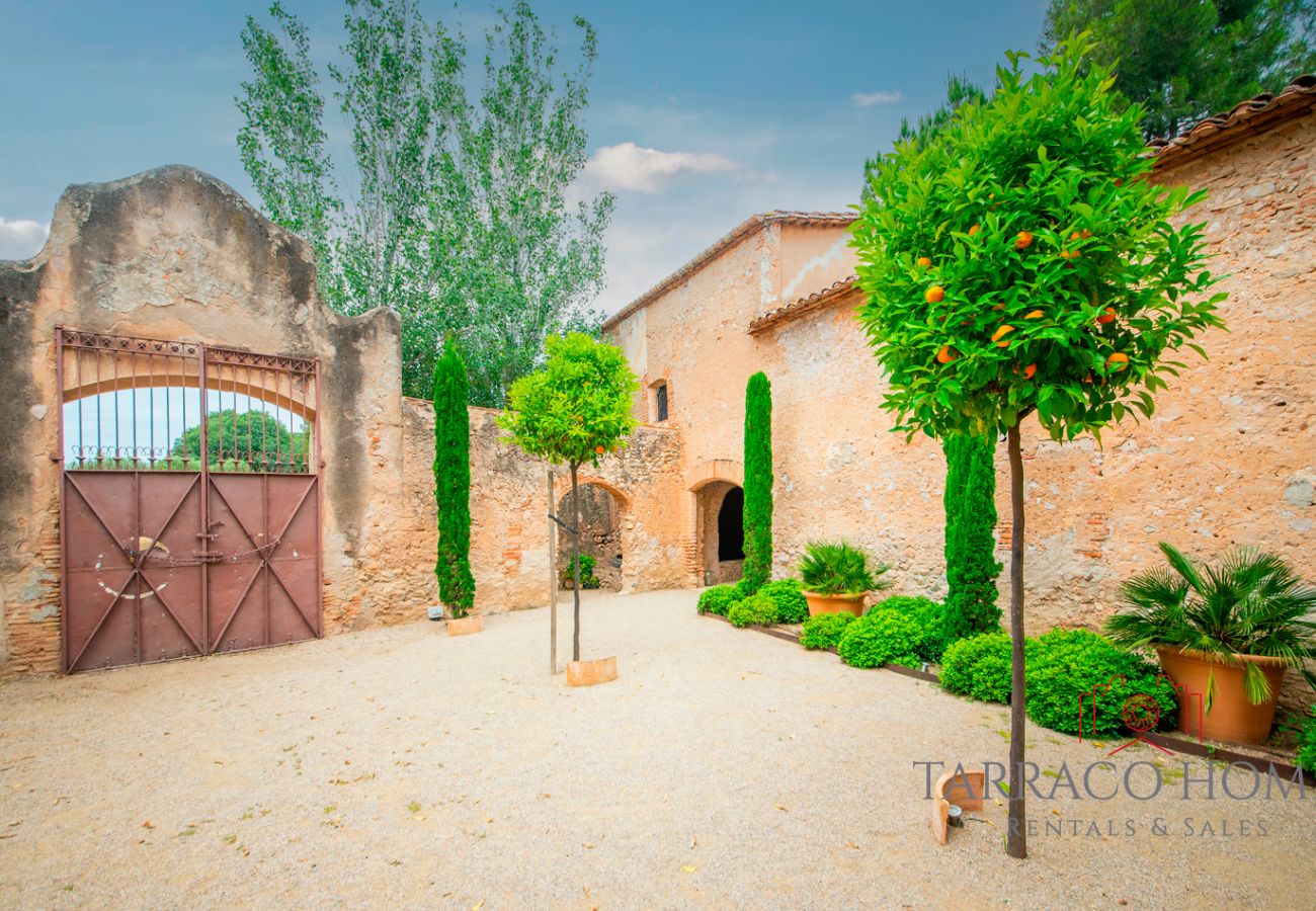 Villa à Valls - TH101 Masia Deluxe Mas Bell avec piscine et grand jardin