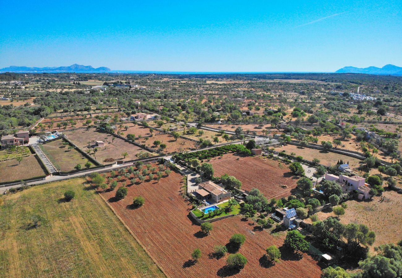 Особняк на Santa Margalida - Es Bosquerró 054 fantástica finca con piscina vallada, zona infantil, terraza, barbacoa y WiFi