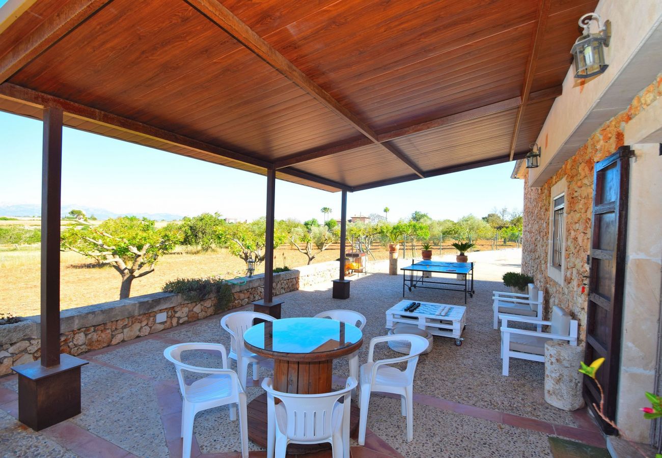 Особняк на Santa Margalida - Es Bosquerró 054 fantástica finca con piscina vallada, zona infantil, terraza, barbacoa y WiFi