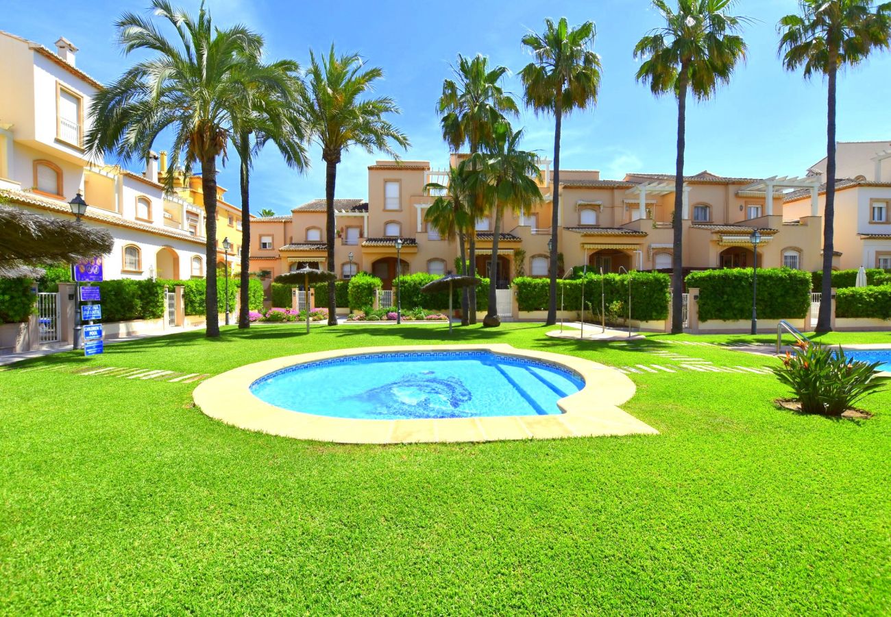 Шале на Хавеа / Javea - 5034 Casa Davagh