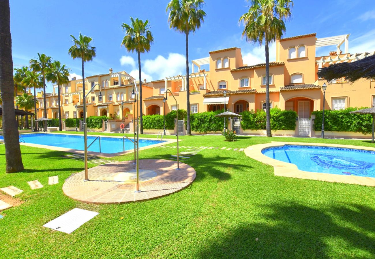 Шале на Хавеа / Javea - 5034 Casa Davagh