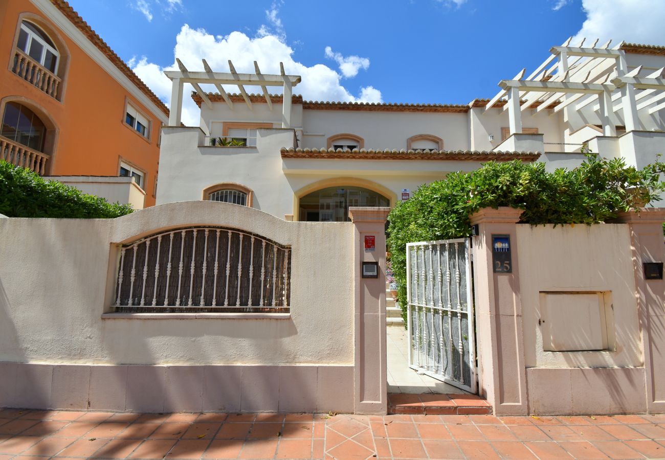 Шале на Хавеа / Javea - 5034 Casa Davagh