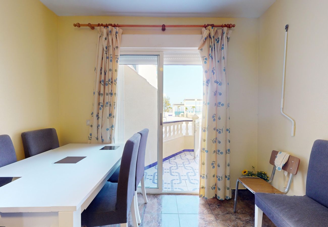 Апартаменты на Торревьеха / Torrevieja - Cozy Summer Apartment