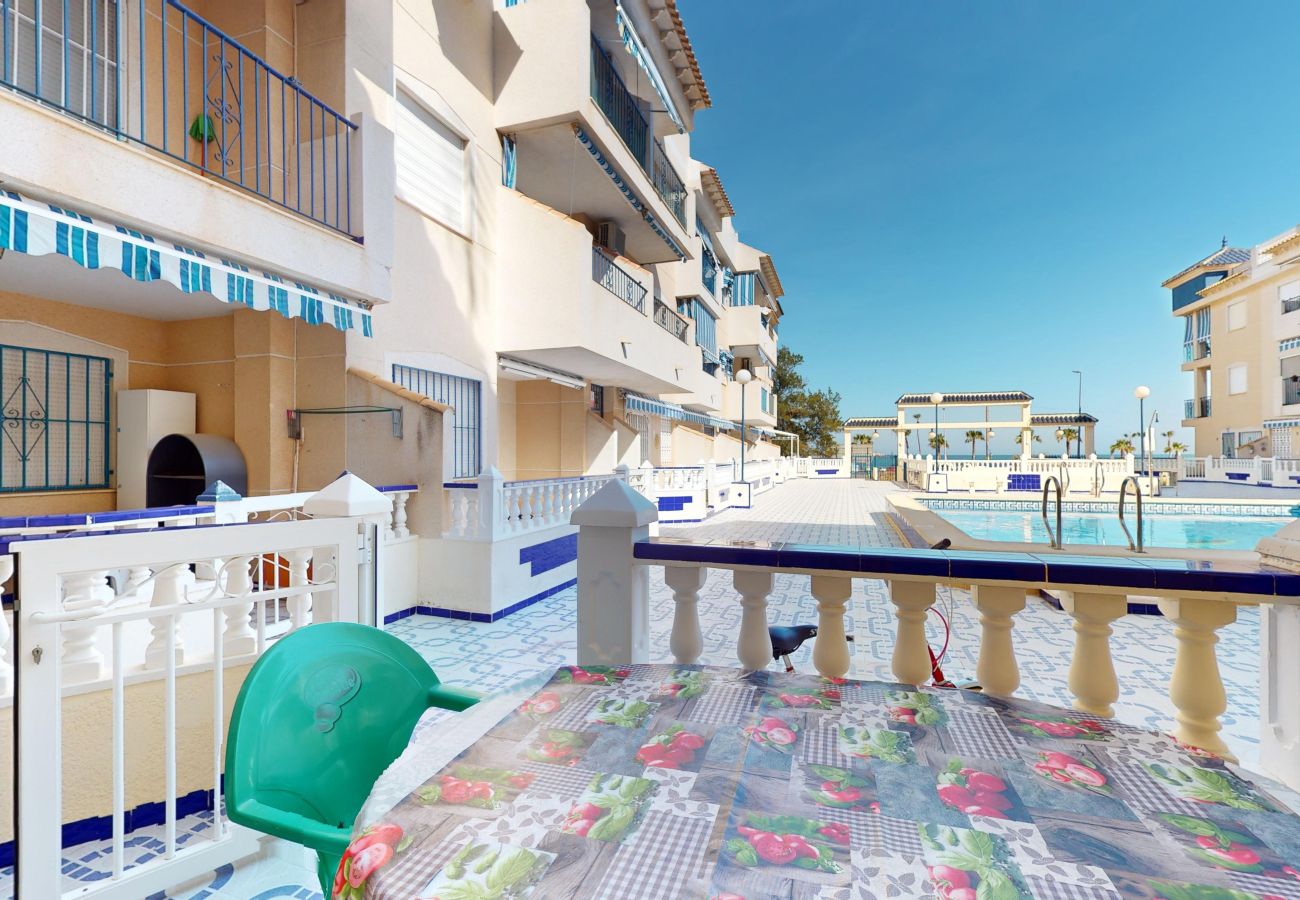 Апартаменты на Торревьеха / Torrevieja - Cozy Summer Apartment